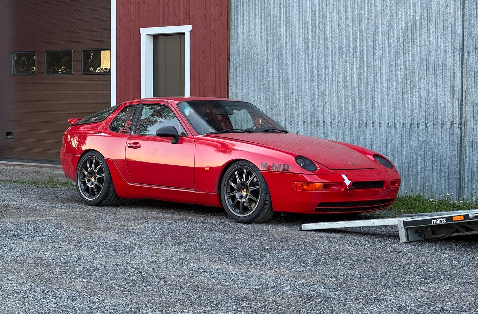 Porsche 968 kilpakuntoon