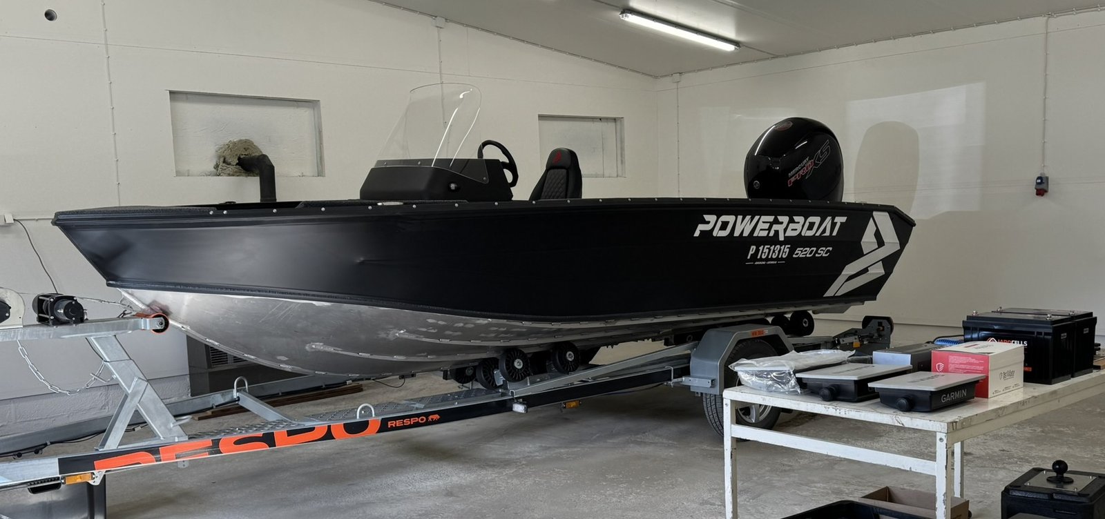 Kalastusveneen sähköistys